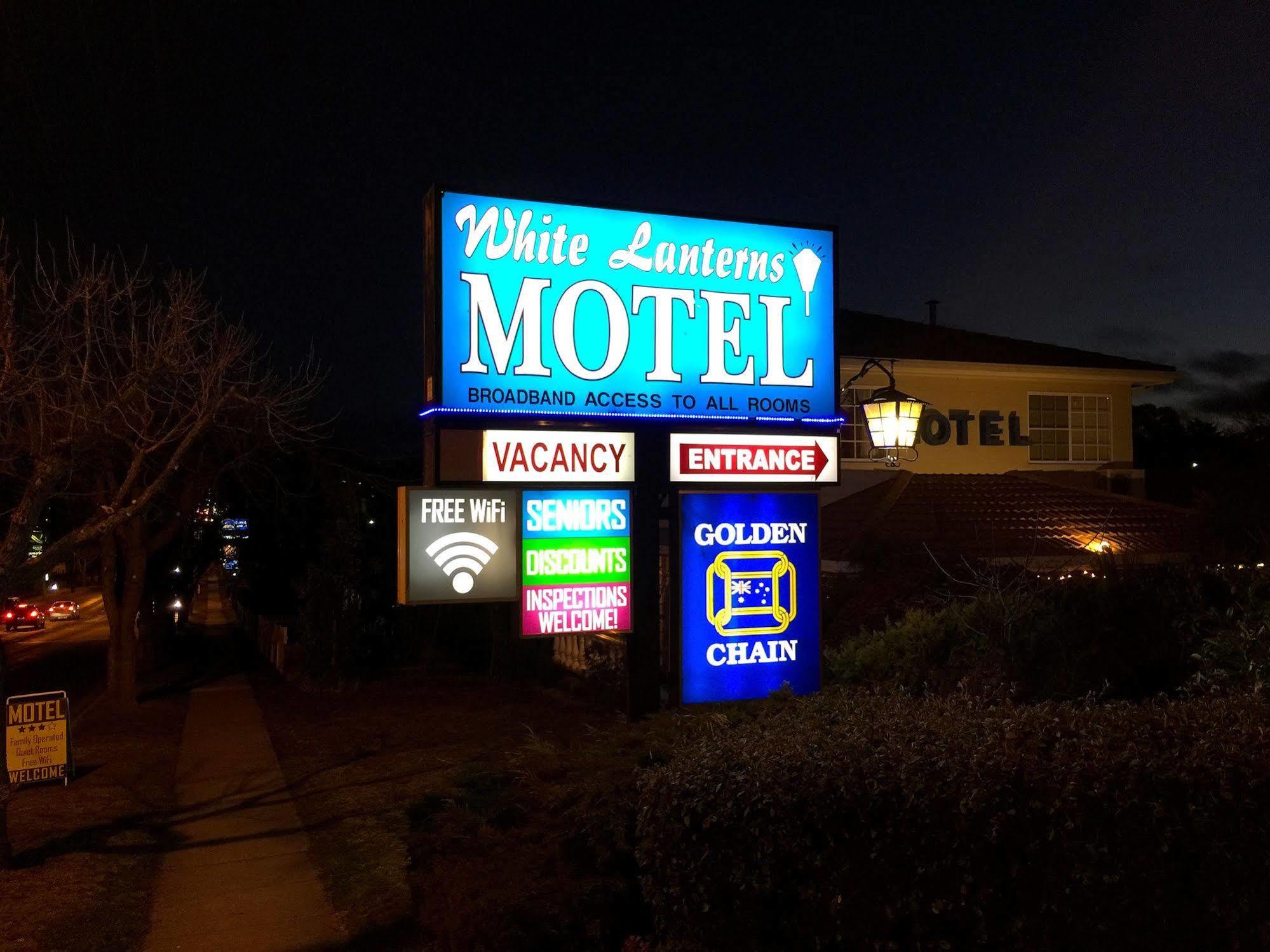 White Lanterns Motel Armidale Exteriör bild